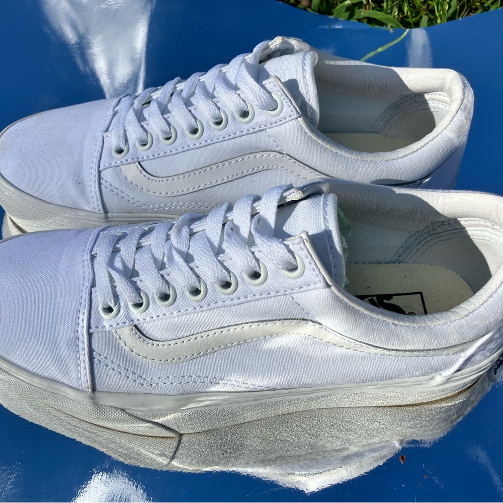 Vans True White Old Skool Sneakers